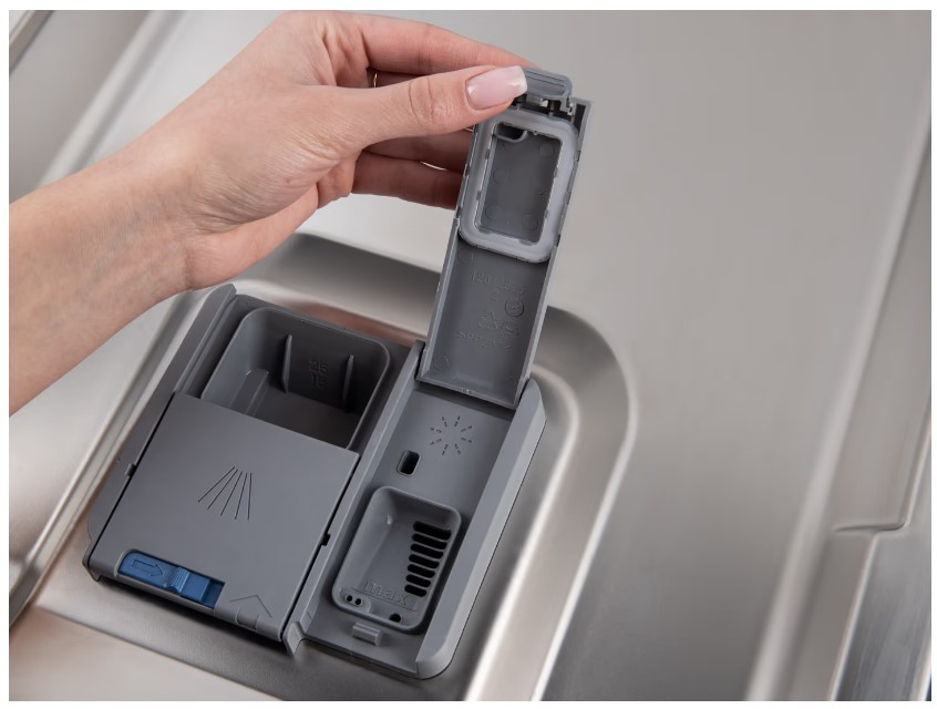 Посудомийна машина Beko DIS35021