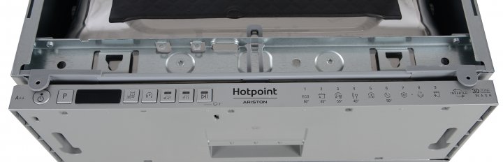 Посудомийна машина Hotpoint Ariston HSIO 3O23 WFE