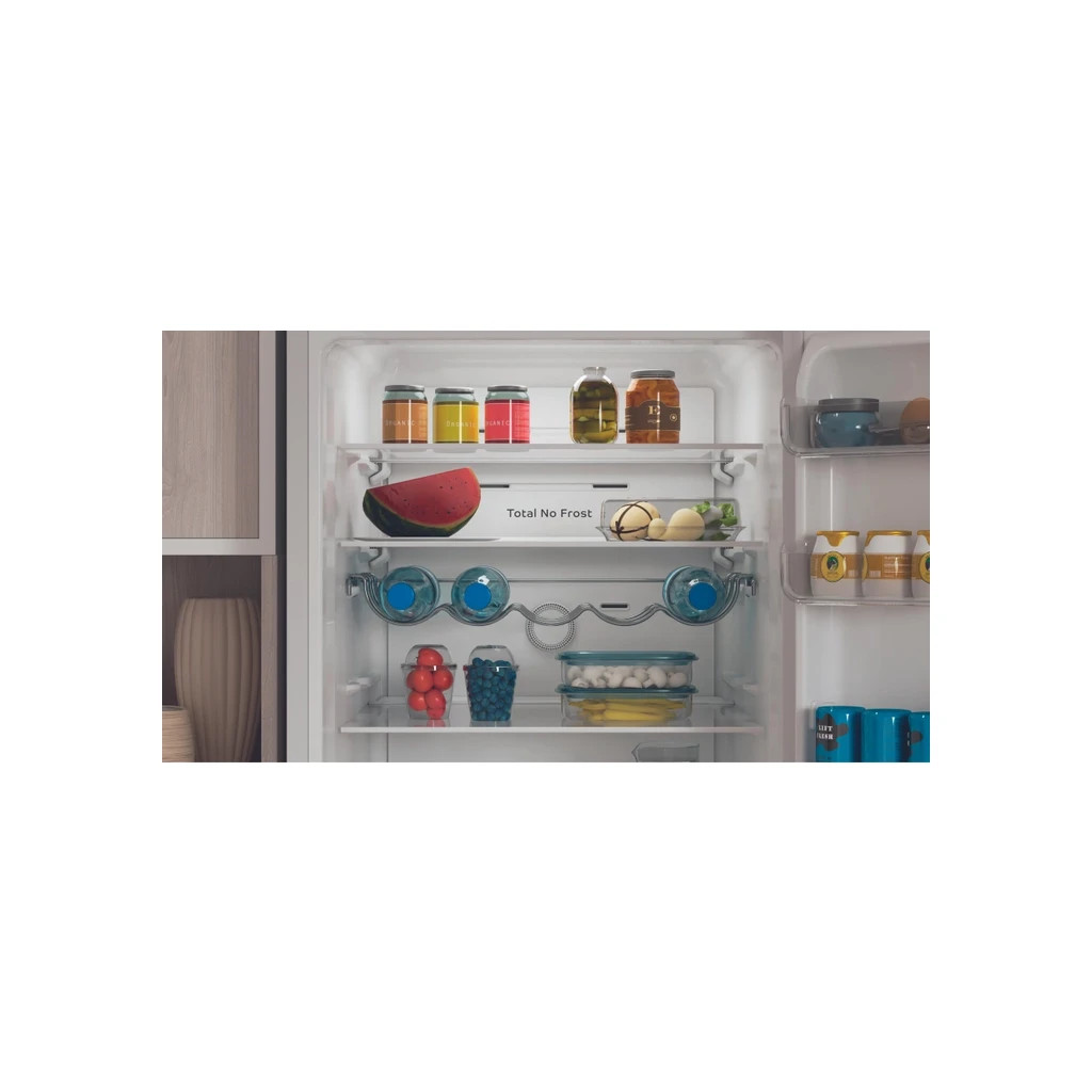Холодильник Indesit INFC9TI22W