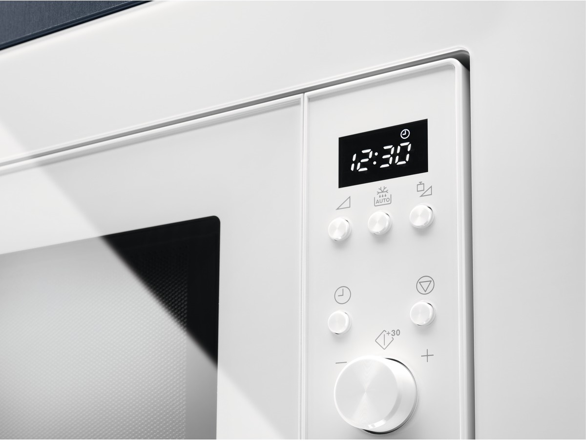 Мікрохвильова піч Electrolux LMS2173EMW