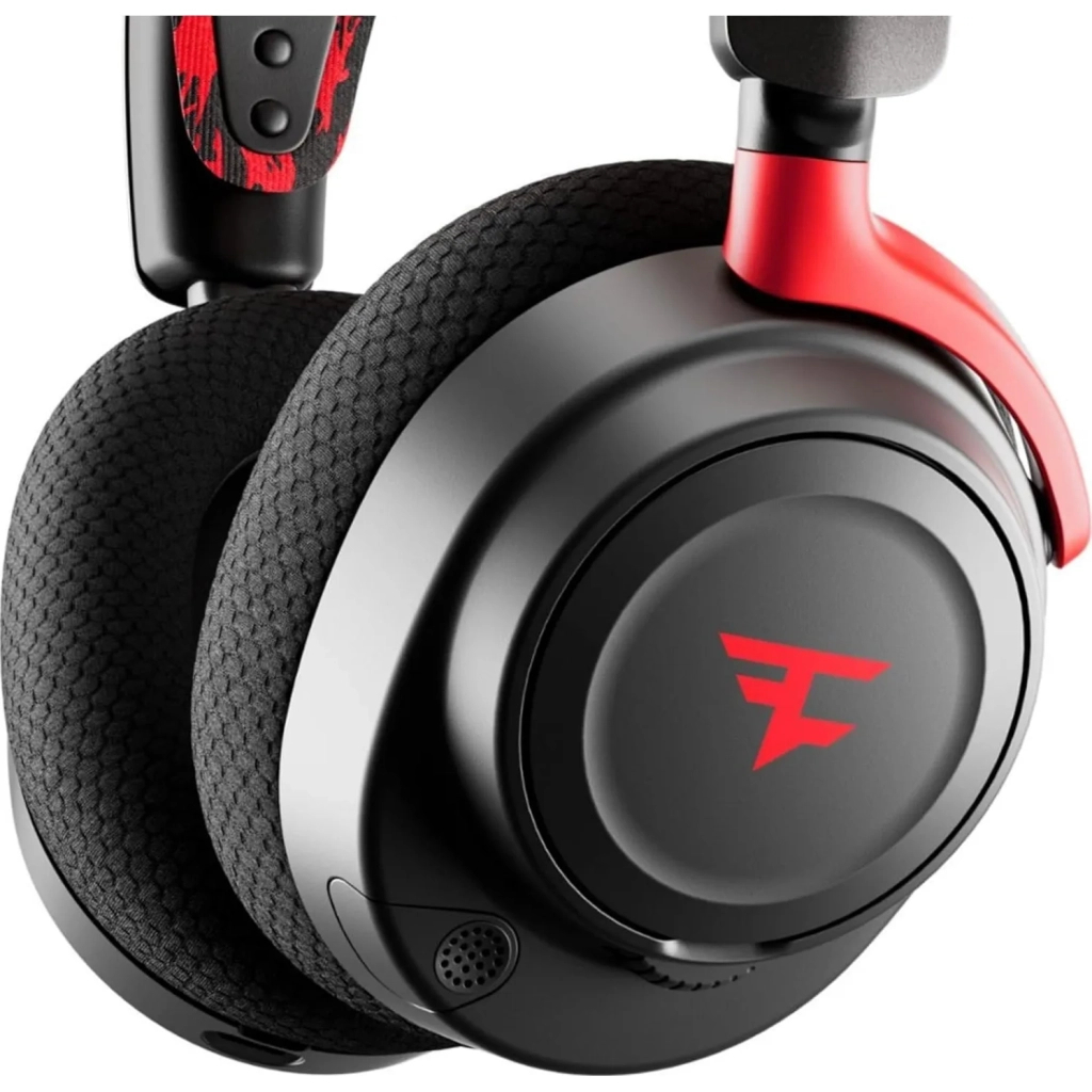 Навушники SteelSeries Arctis Nova 7 Wireless Faze Clan Black (61556)