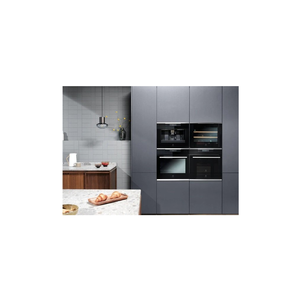 Холодильник Electrolux KBW5X