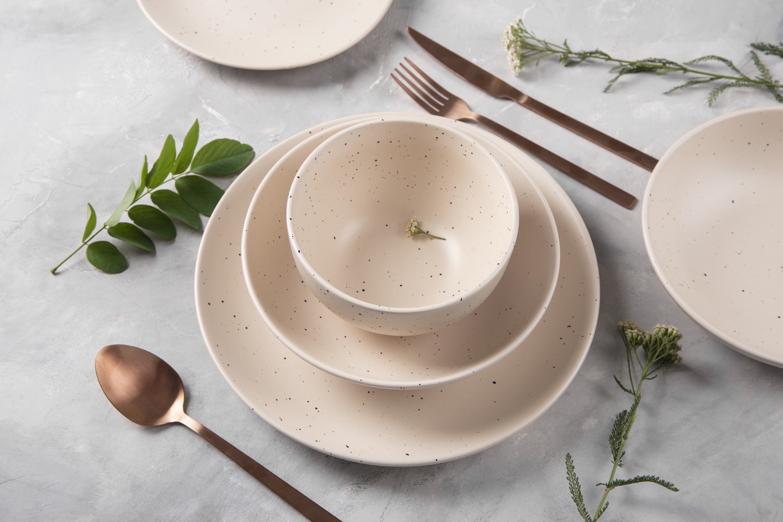 Тарілка супова Limited Edition Sandy Cream