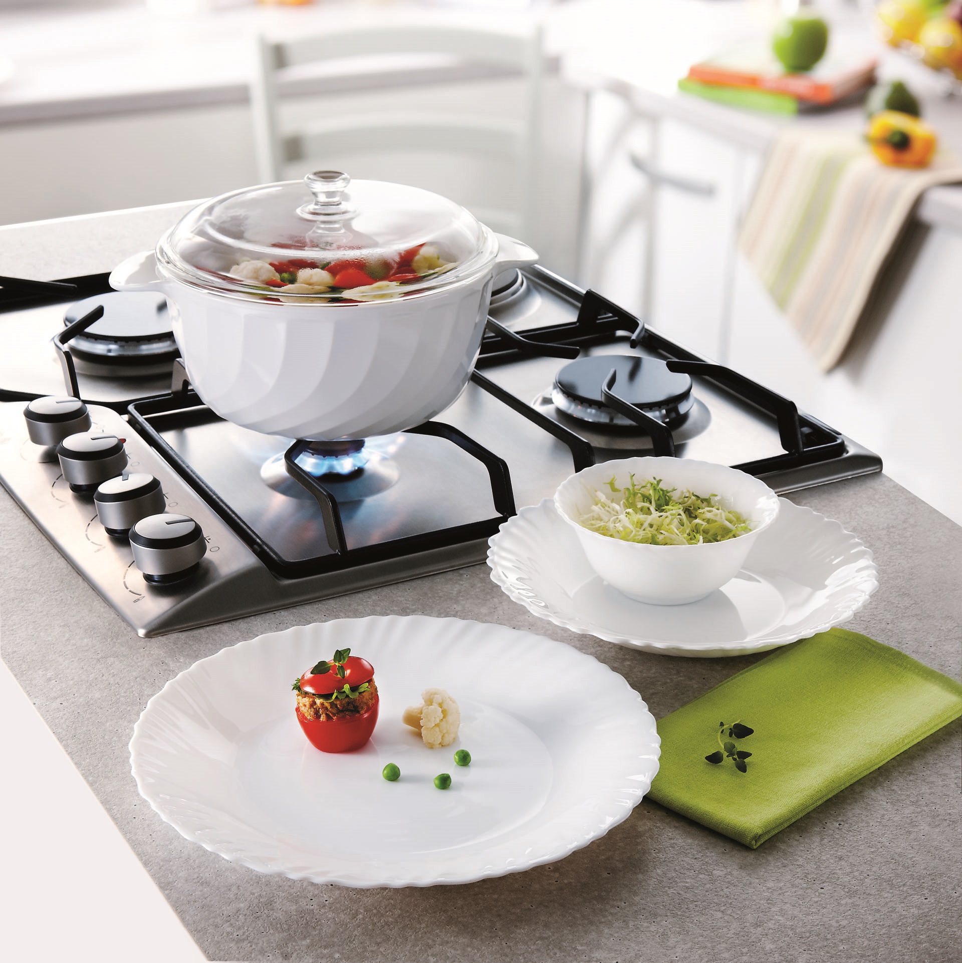 Тарілка супова Luminarc Feston, 23 см 