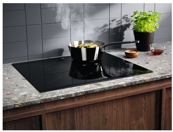Електрична варильна поверхня Electrolux EIS62443