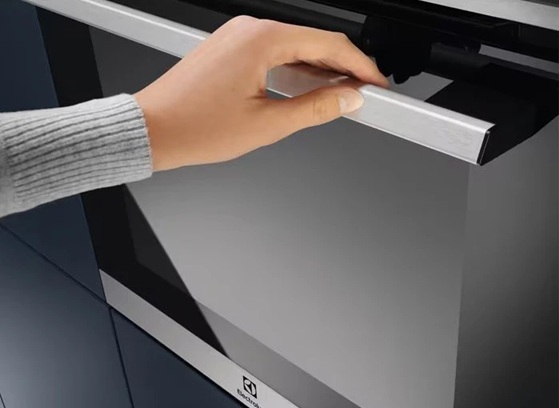Електрична духова шафа Electrolux EOD5C70X