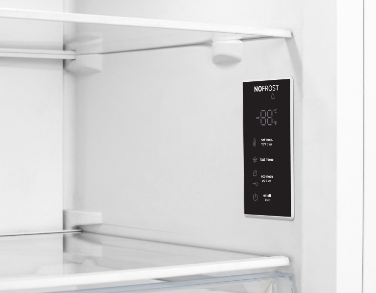 Морозильна камера Gorenje FN 617 EEW5