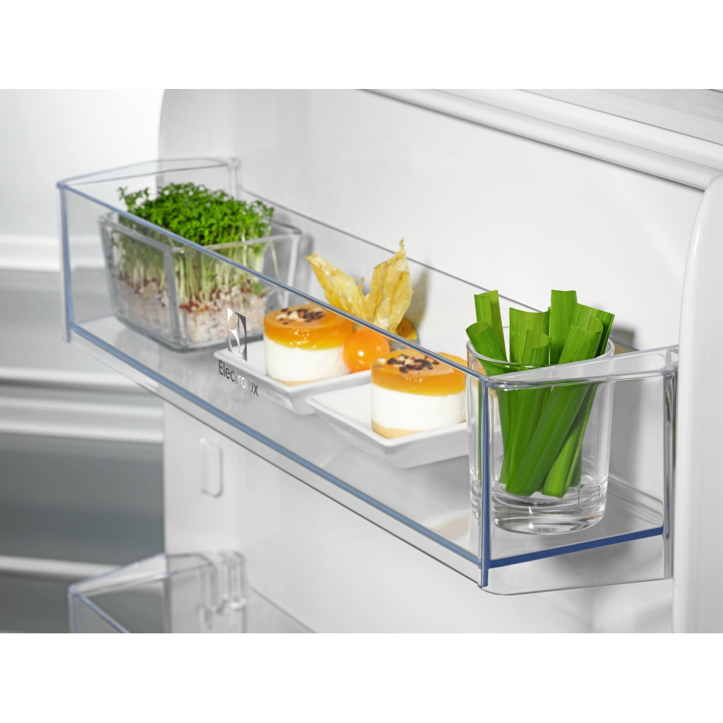 Холодильник Electrolux ERD6DE18S1