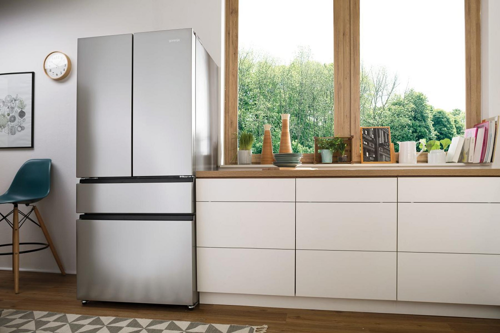 Холодильник Gorenje NRM8181UX