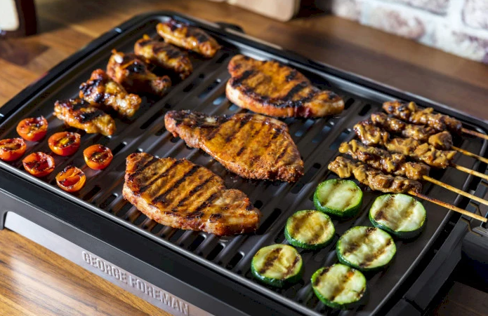 Гриль Russell Hobbs George Foreman 25850-56 Smokeless BBQ Grill