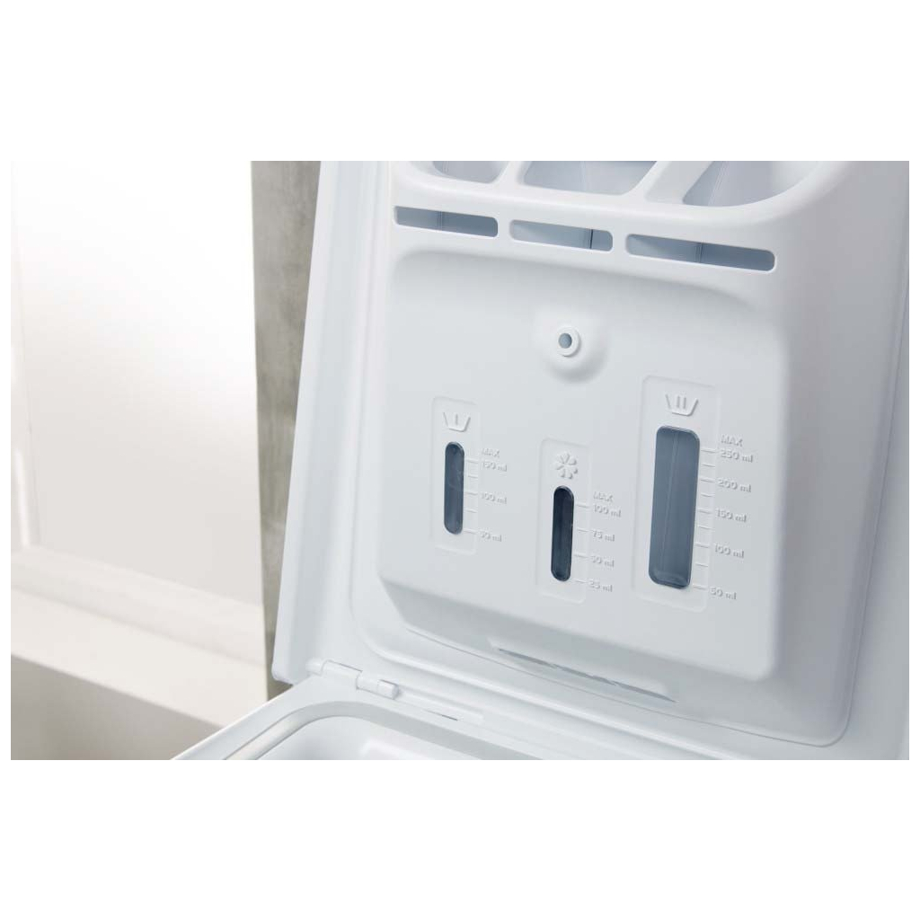 Пральна машина Indesit BTWD61053EU