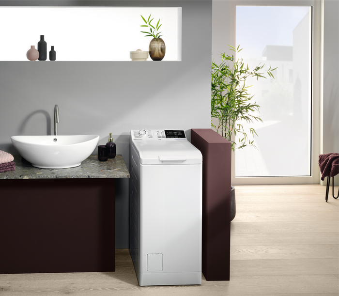 Пральна машина автоматична Electrolux EW6T4272U