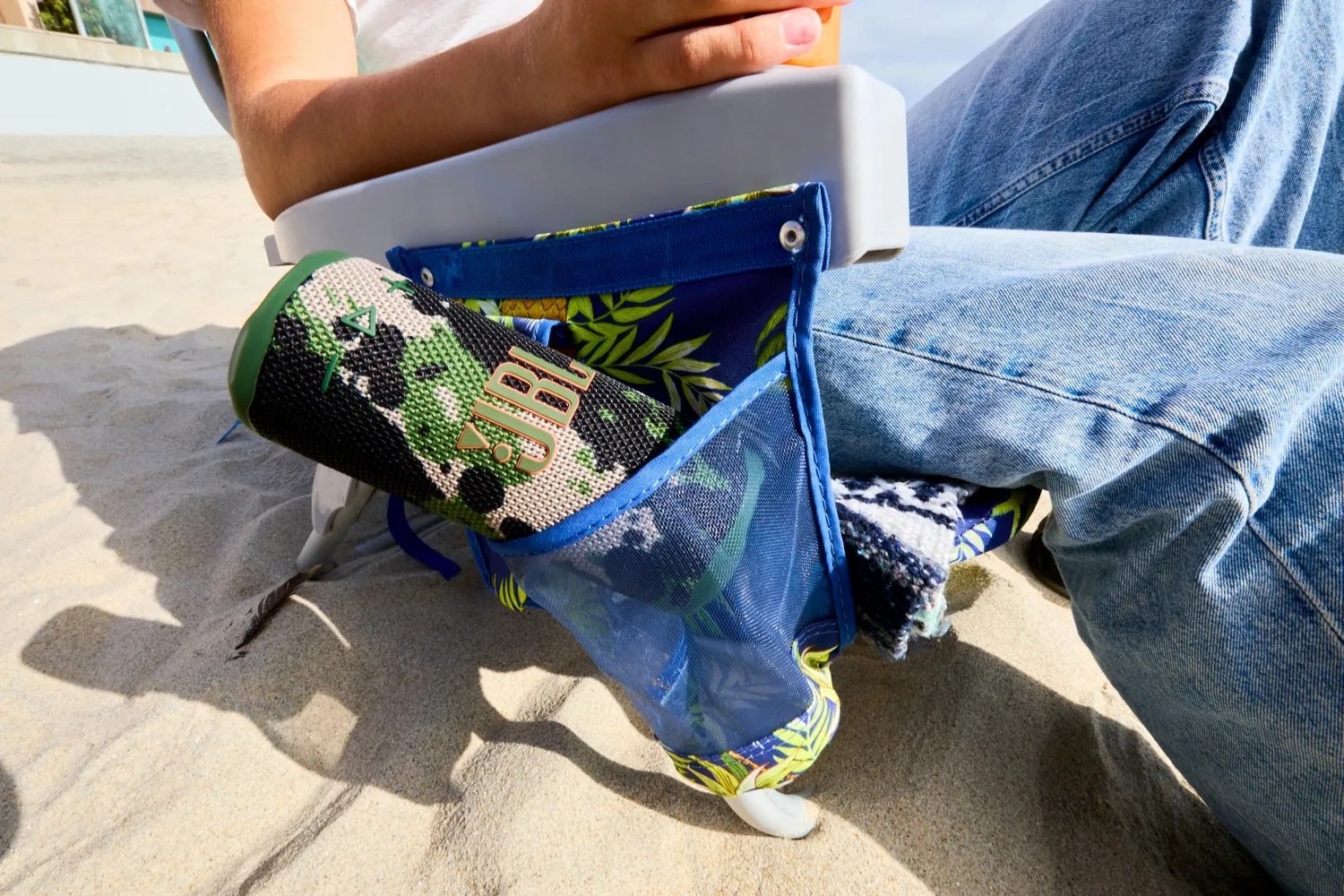 Портативна акустика JBL Grip Squad (JBLGRIPSQUAD)