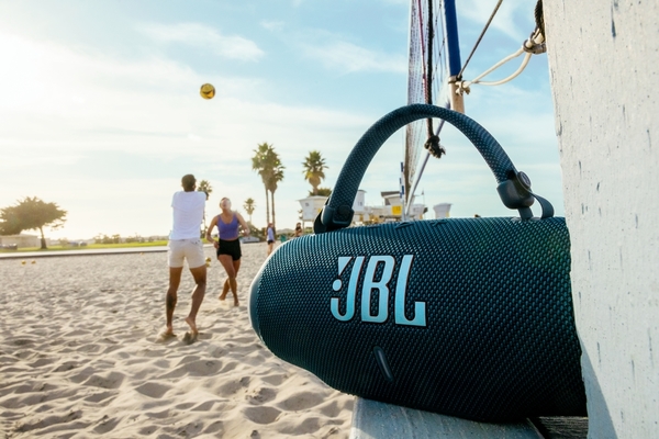 Портативна акустика JBL Charge 6 Purple (JBLCHARGE6PUR)