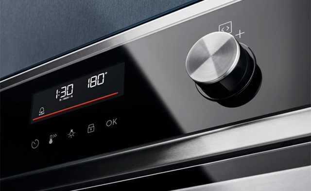 Електрична духова шафа Electrolux EOF6P76BX