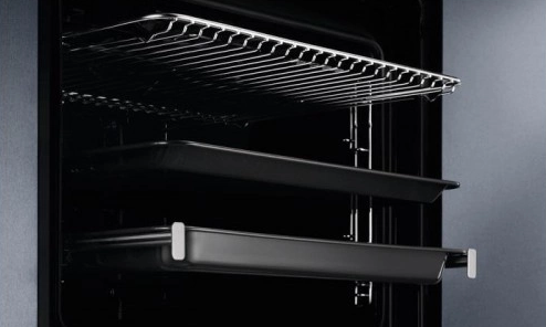 Електрична духова шафа Electrolux EOF3H50BK