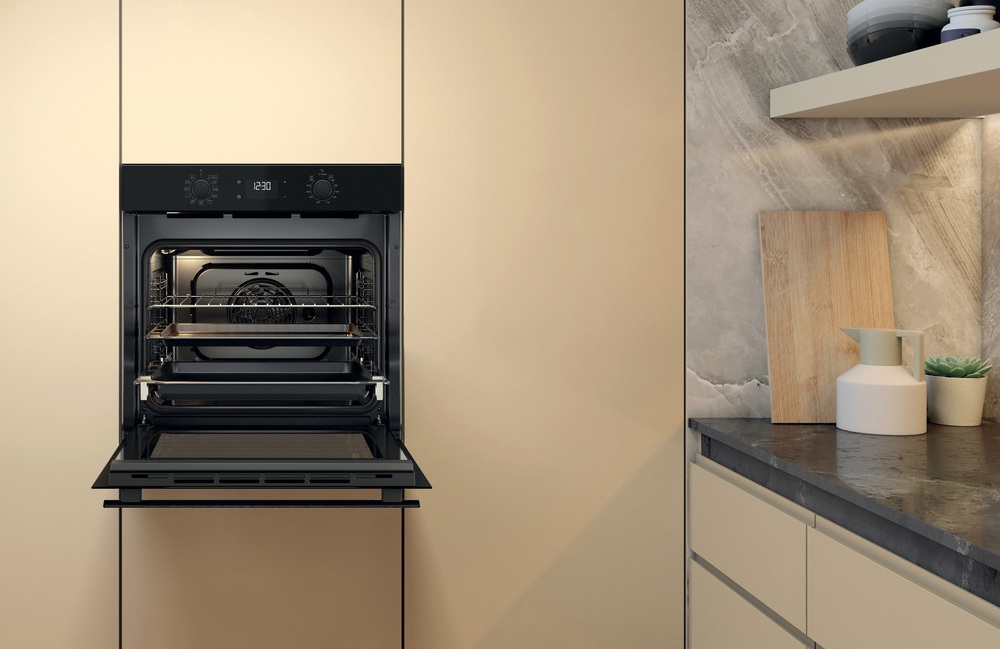 Електрична духова шафа Whirlpool OMK58HU1B