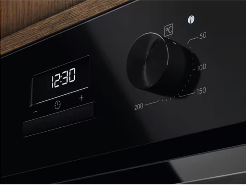 Електрична духова шафа Electrolux LOH3H00BK