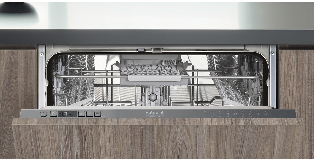 Посудомийна машина Hotpoint Ariston HI 5010 C
