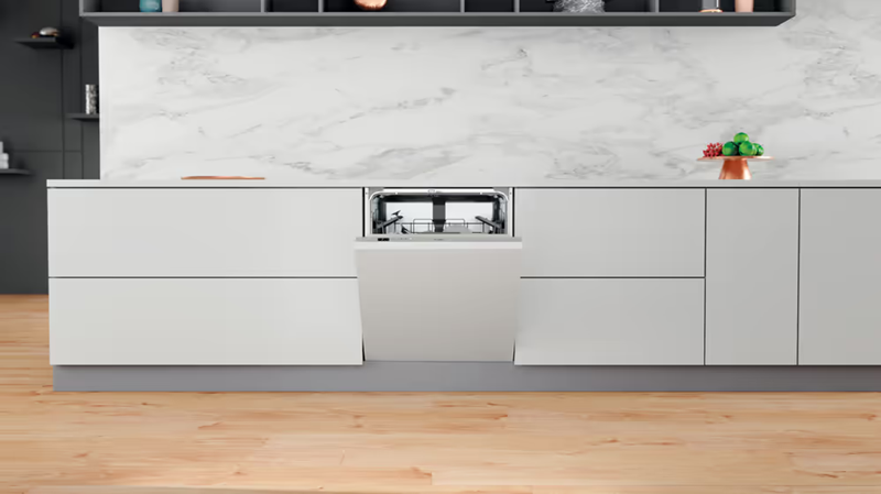 Посудомийна машина Whirlpool WI 7020 P