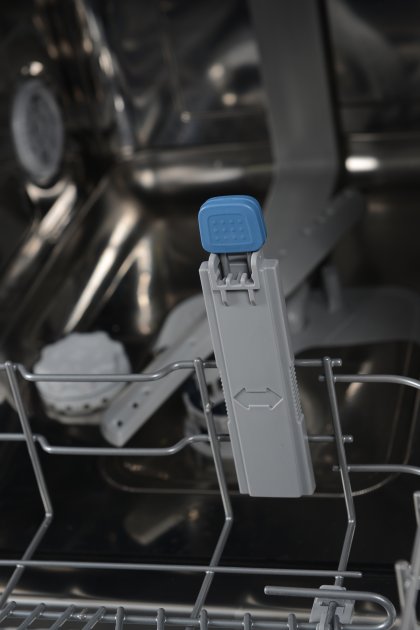 Посудомийна машина Indesit DSFO3T224C