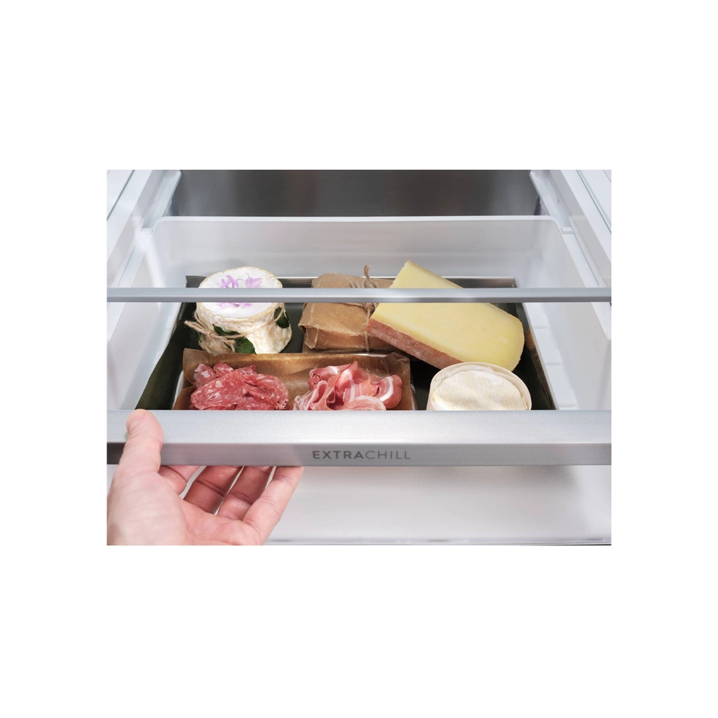 Холодильник Electrolux LNT7ME36X3