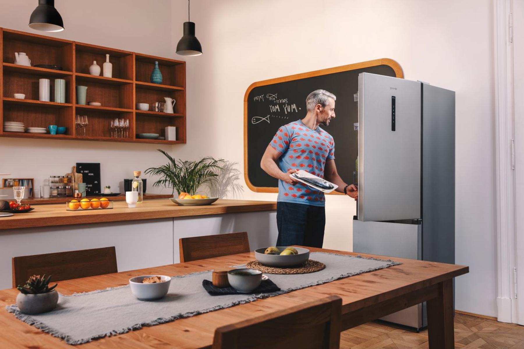 Холодильник Gorenje NRK6192AS4