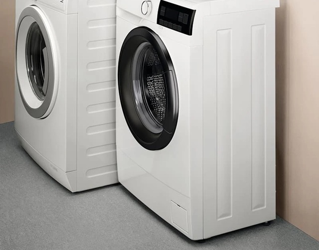 Пральна машина автоматична Electrolux EWS6426BU