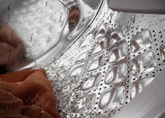 Пральна машина автоматична Electrolux EW7F3494FQU