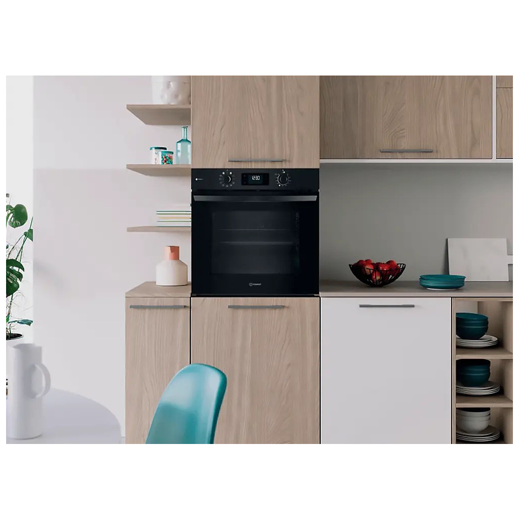 Духова шафа Indesit IO258HSB