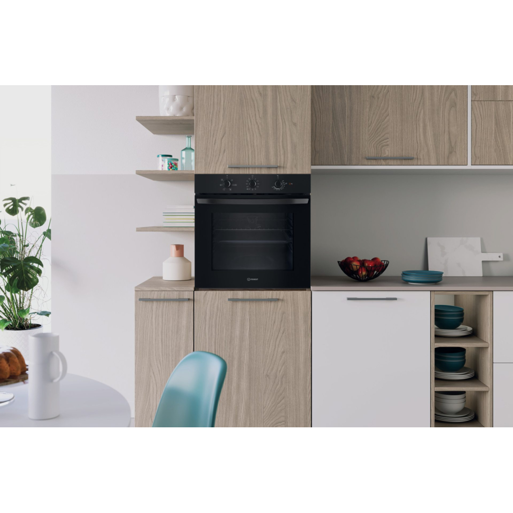 Духова шафа Indesit IO235HB