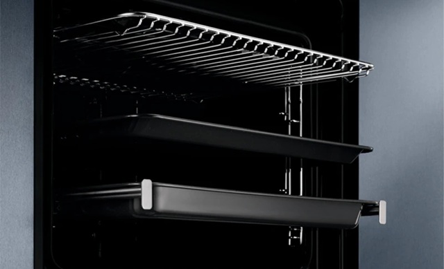 Електрична духова шафа Electrolux EOF6P76BX