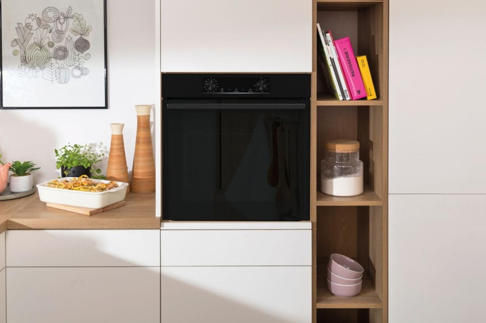 Електрична духова шафа Gorenje BOP6737E02BK