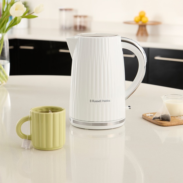 Елекрочайник Russell Hobbs Eden 27360-70 White 