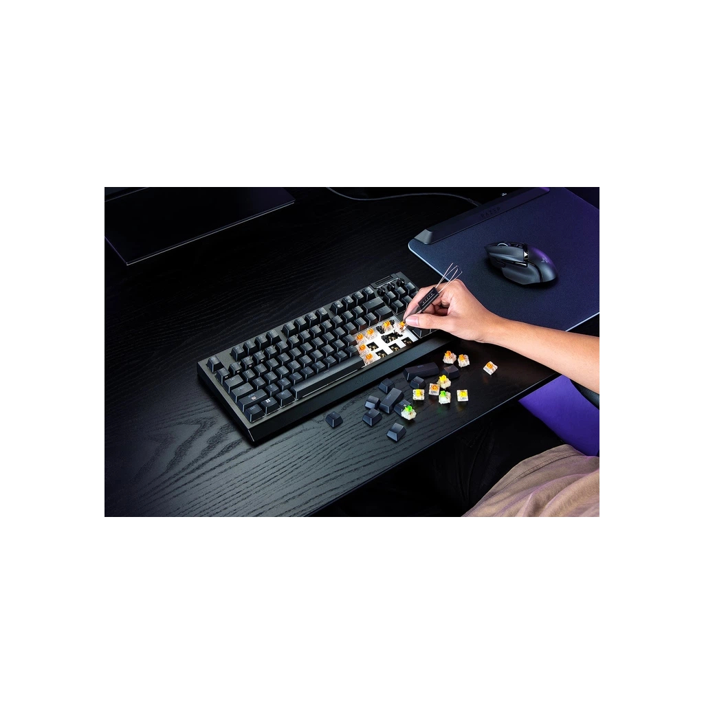 Клавіатура Razer BlackWidow V4 TKL Hyperspeed RGB Wireless/Bluetooth/USB UA Black (RZ03-05480100-R3M1)