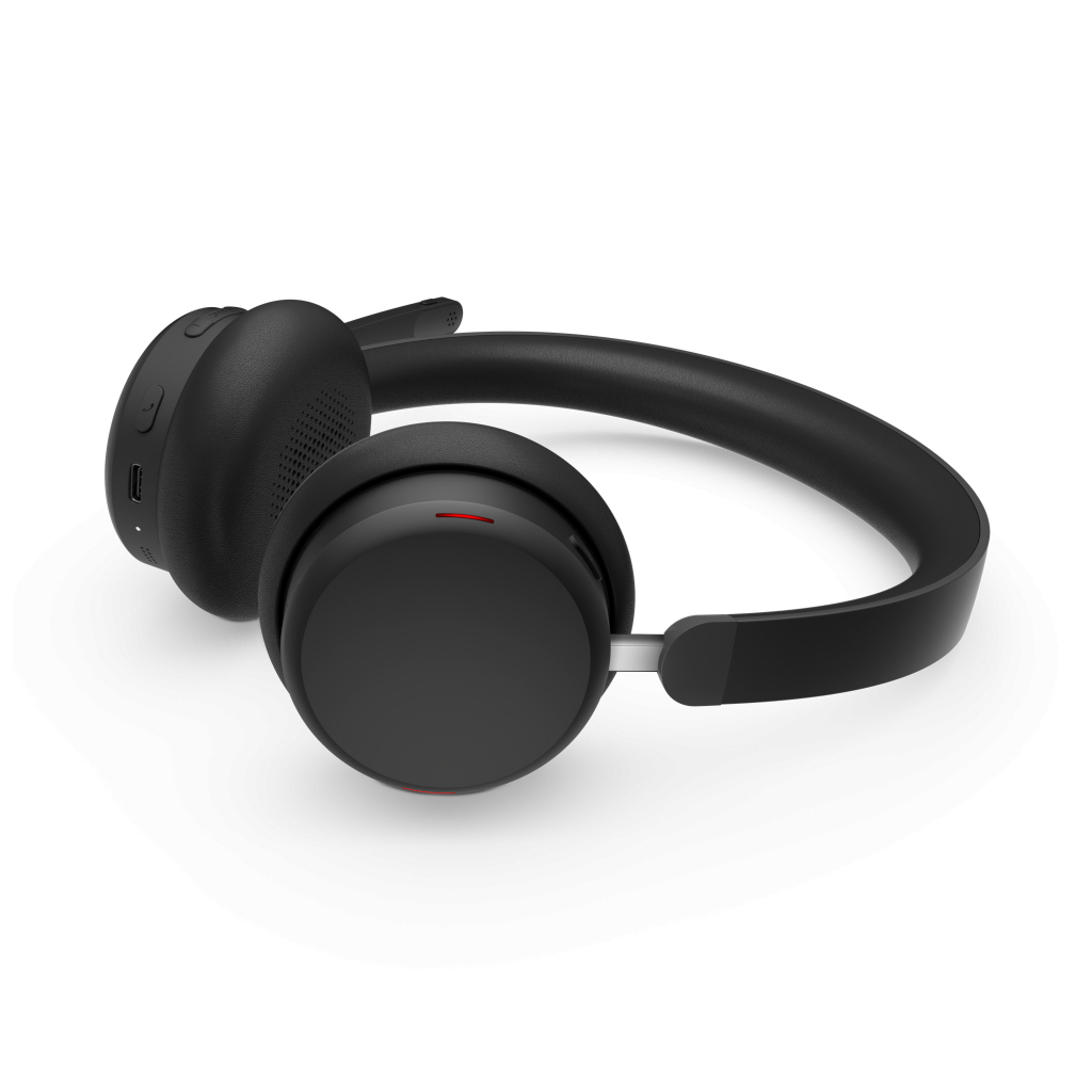 Навушники Lenovo Dual-Mode Wireless ANC 6550 Black (4XD1S19777)