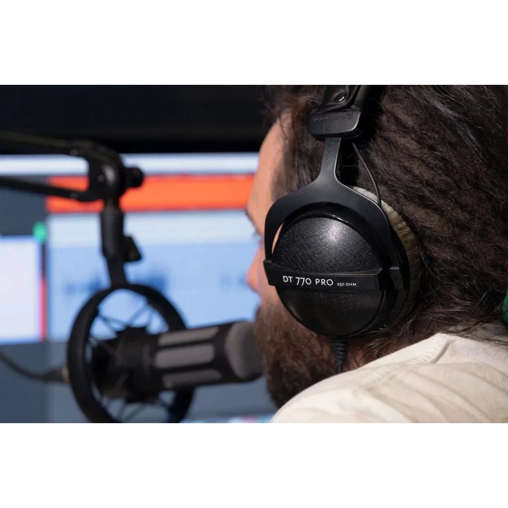 Навушники Beyerdynamic Dt 770 Pro 250 Ом Black (235251)