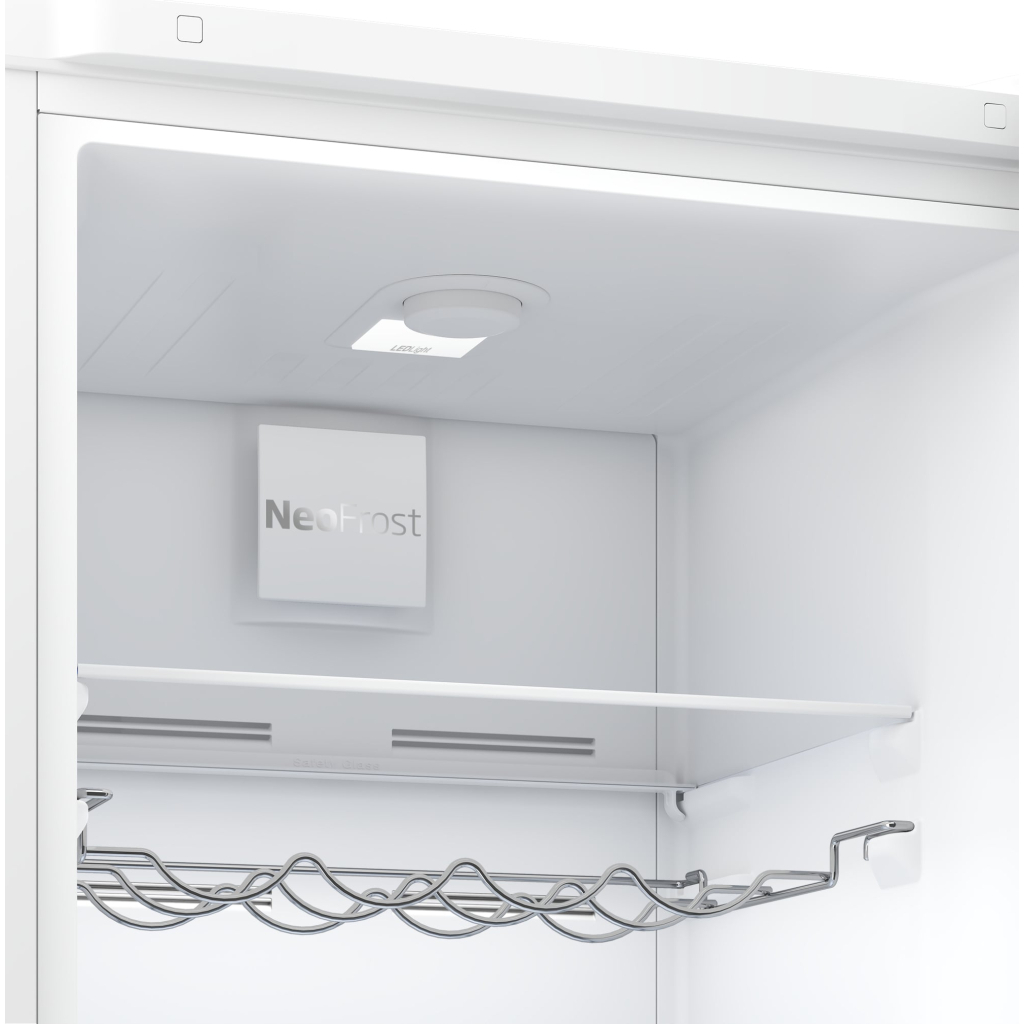 Холодильник Beko RCNA366K40WN