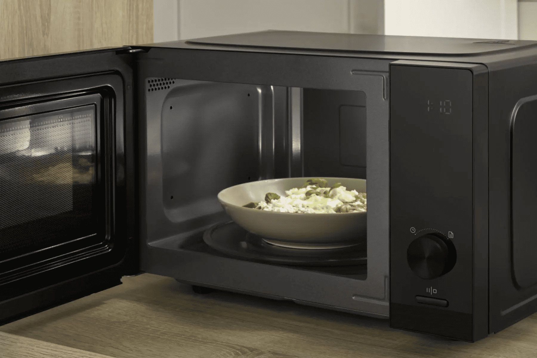 Мікрохвильова піч Gorenje MO23S3B5