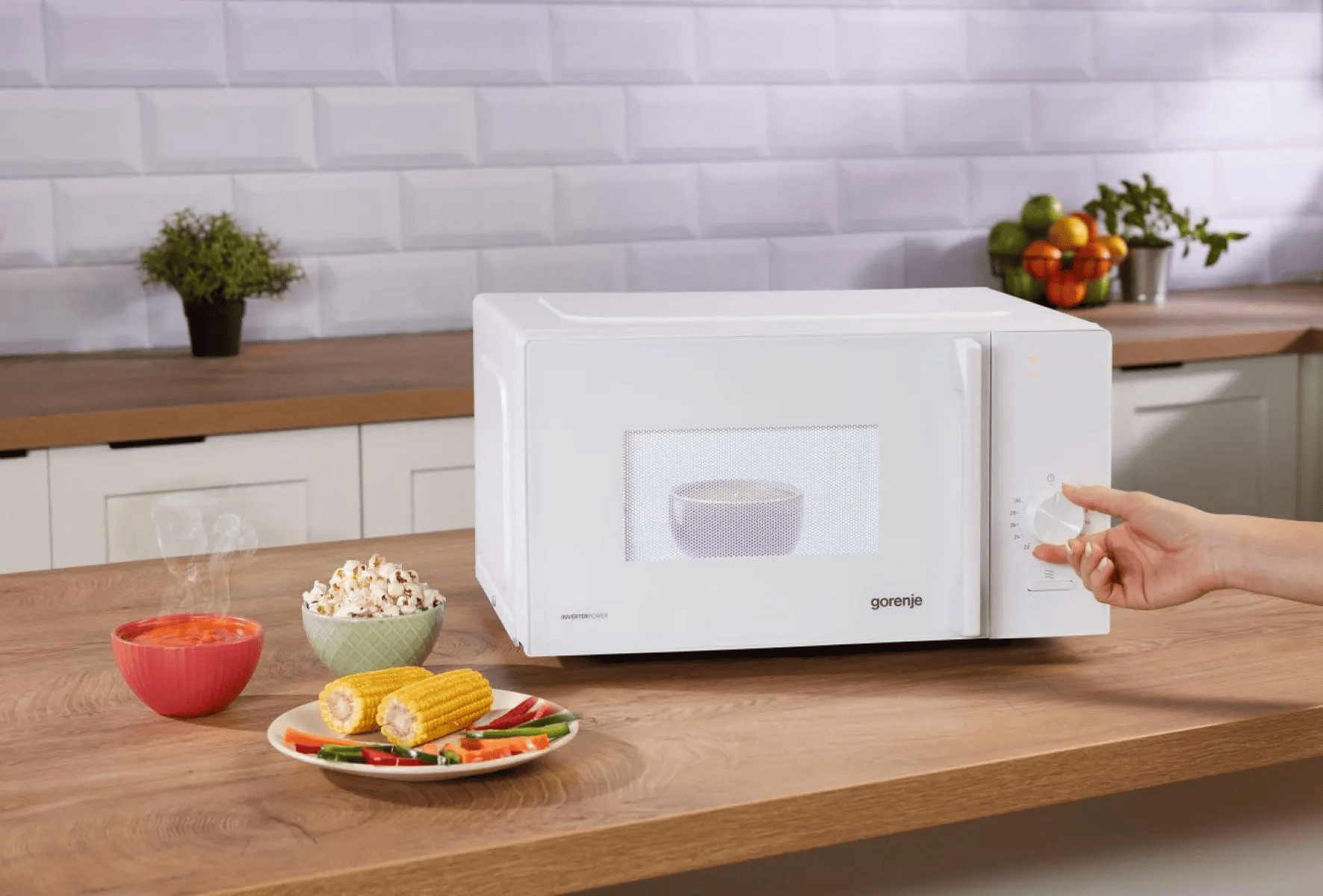 Мікрохвильова піч Gorenje MO20E1W15 