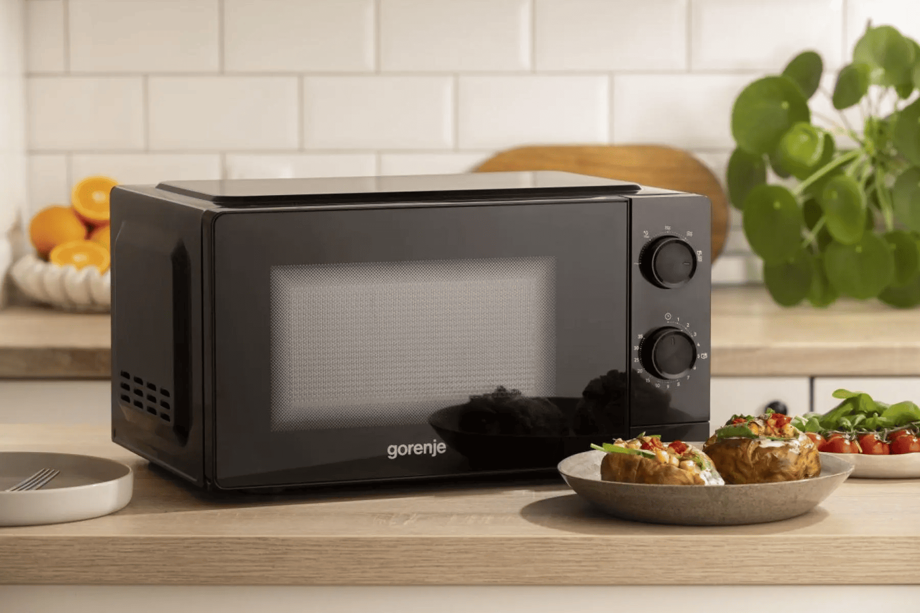Мікрохвильова піч Gorenje MO20CE1B5 (M20XYZ)